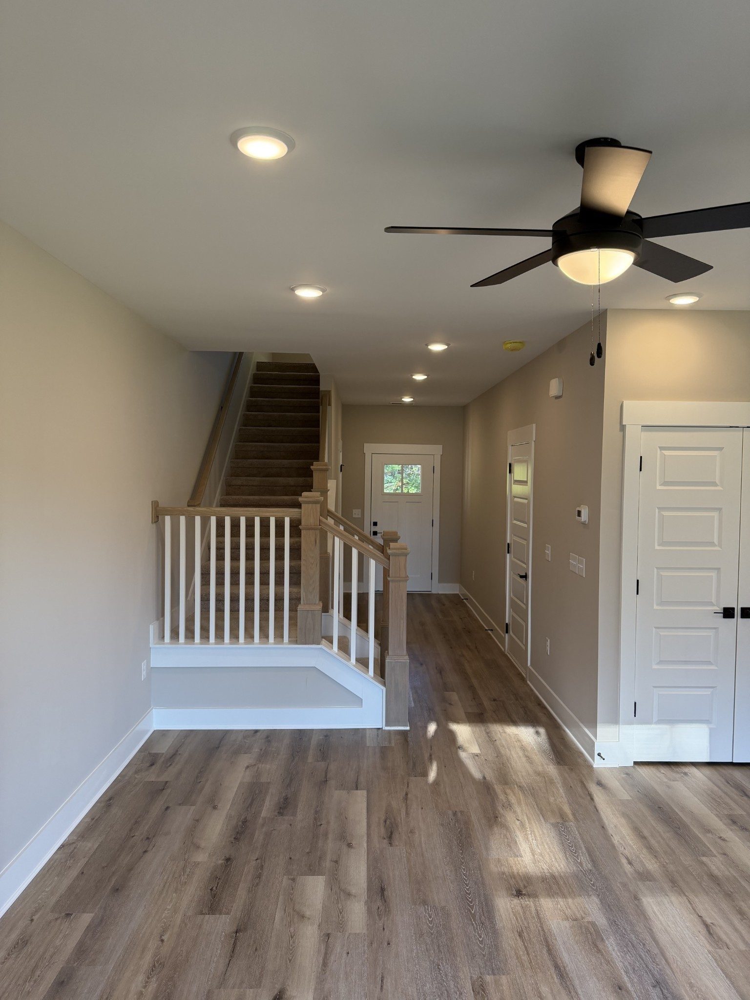 Entry hall and staircase at 1632 Parker Road