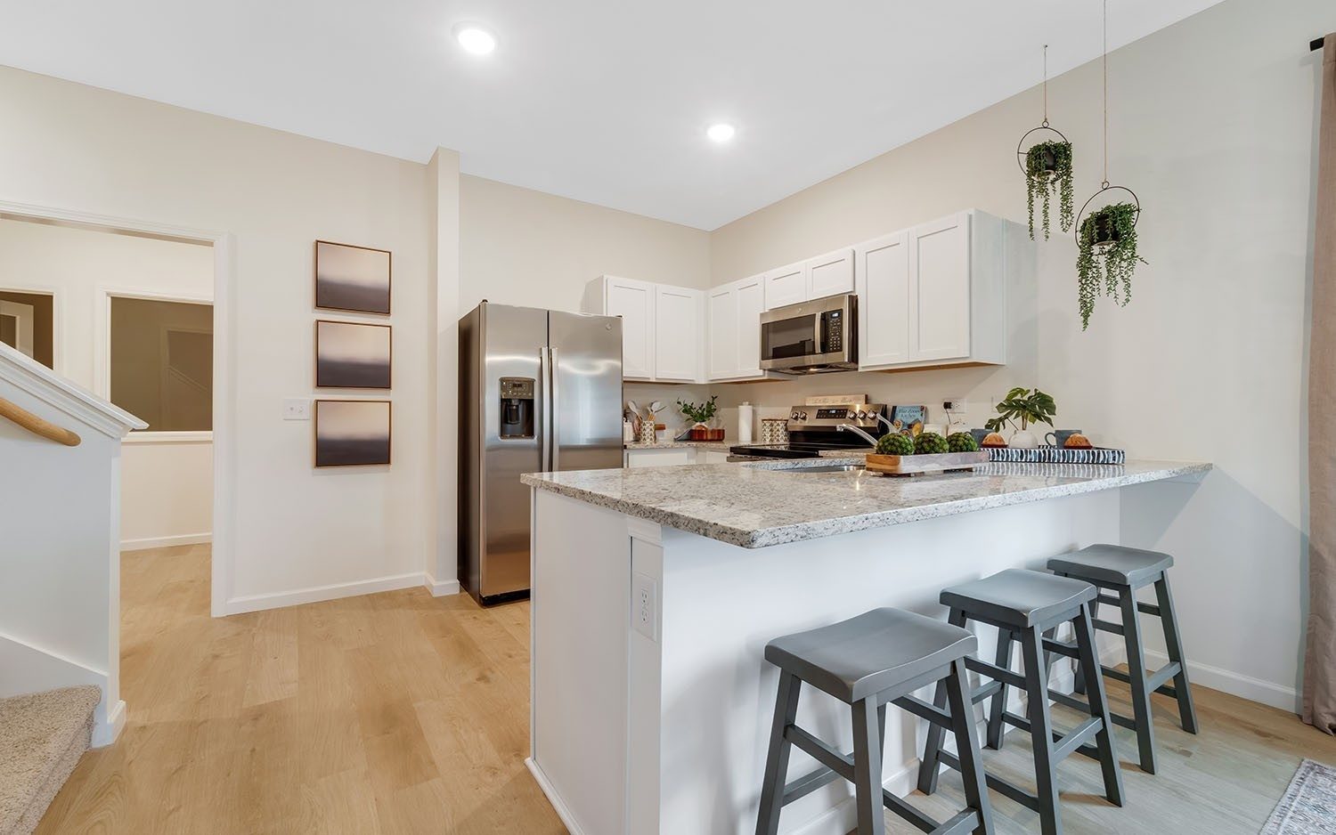 Kitchen breakfast bar, shown for the same floor plan at 86 Stonehenge Lane